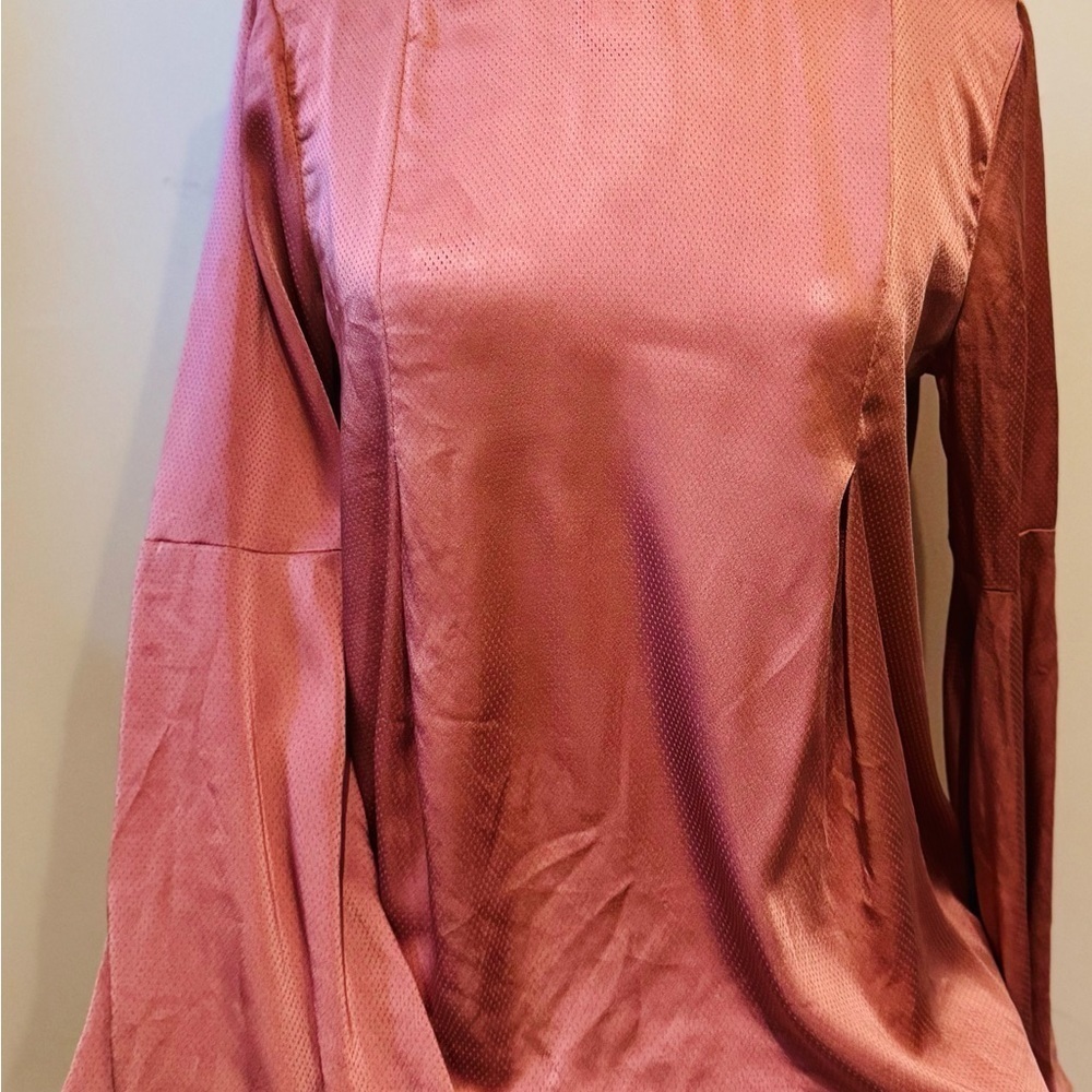 For The Republic Pink Satin Bell Sleeve Blouse | Size Small NWT - Picture 3 of 5